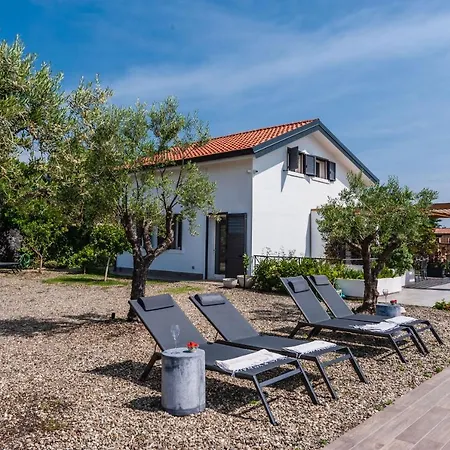 Il Minicucco By Wonderful Italy * Aci Sant'Antonio